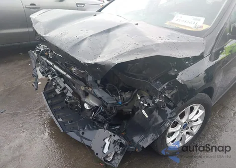 2017 Ford Focus Se z USA, uszkodzony, nr VIN 1FADP3K22HL282509